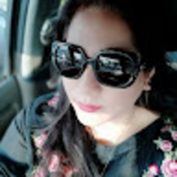 ayeshamakhdoom